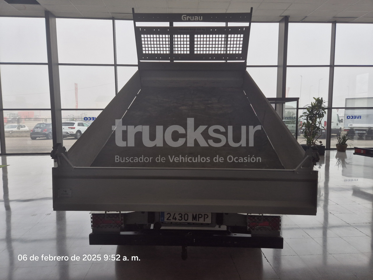 IVECO DAILY 35C14H - Dodávka sklápač: obrázok 3 IVECO DAILY 35C14H - Dodávka sklápač: obrázok 3
