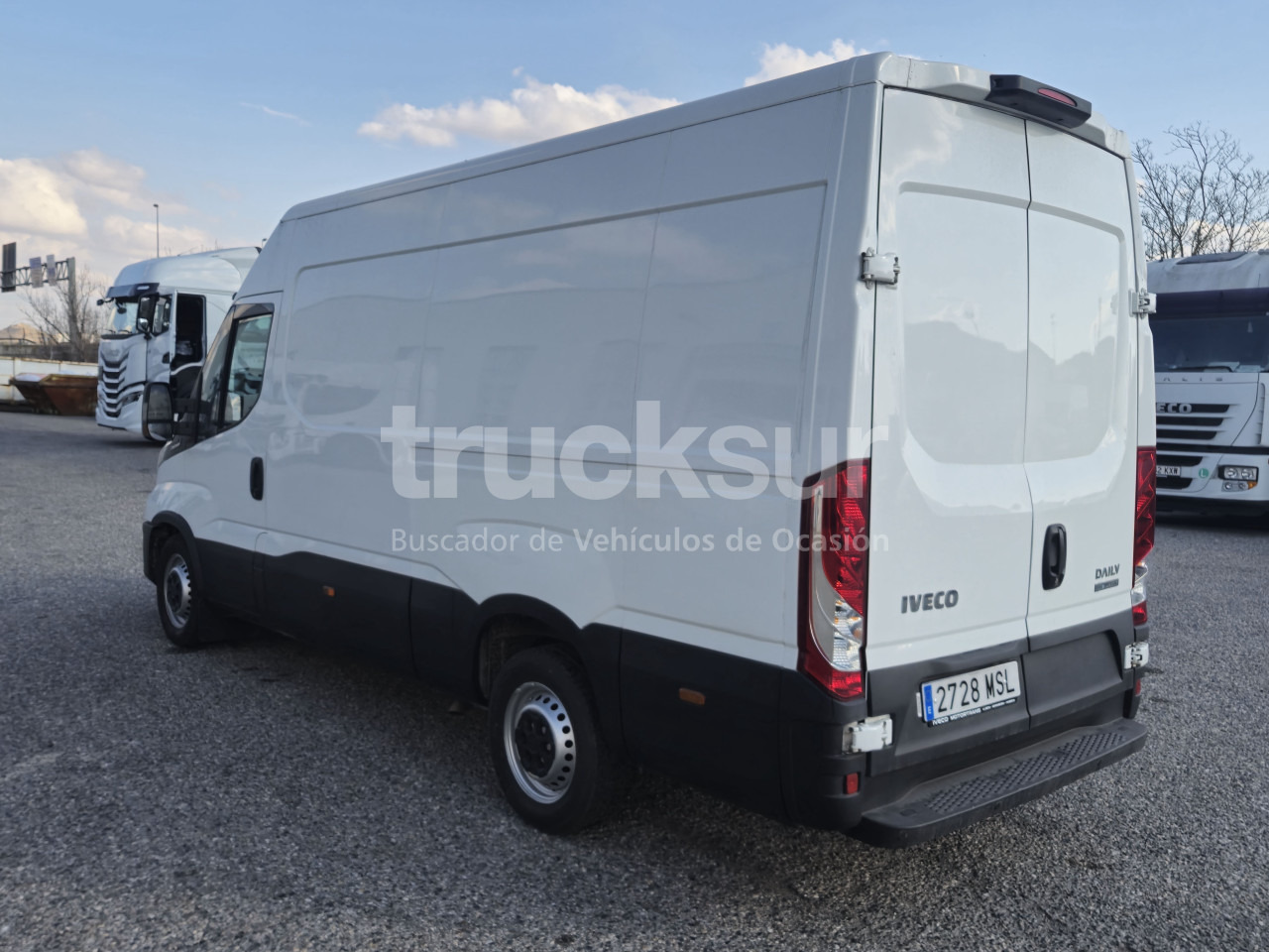 IVECO DAILY 35S16A8V - Dodávka skriňová nadstavba: obrázok 5 IVECO DAILY 35S16A8V - Dodávka skriňová nadstavba: obrázok 5