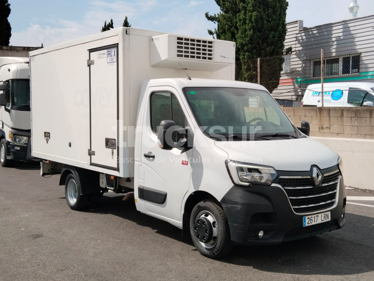 RENAULT 165.35 FRC-X - Chladirenské nákladné vozidlo: obrázok 2 RENAULT 165.35 FRC-X - Chladirenské nákladné vozidlo: obrázok 2
