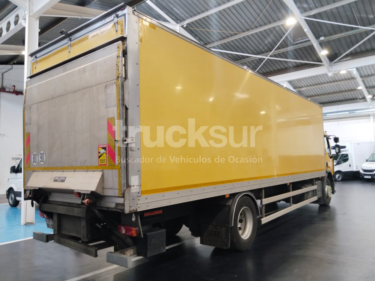 RENAULT D280.18 - Skříňový nákladní auto: obrázok 4 RENAULT D280.18 - Skříňový nákladní auto: obrázok 4