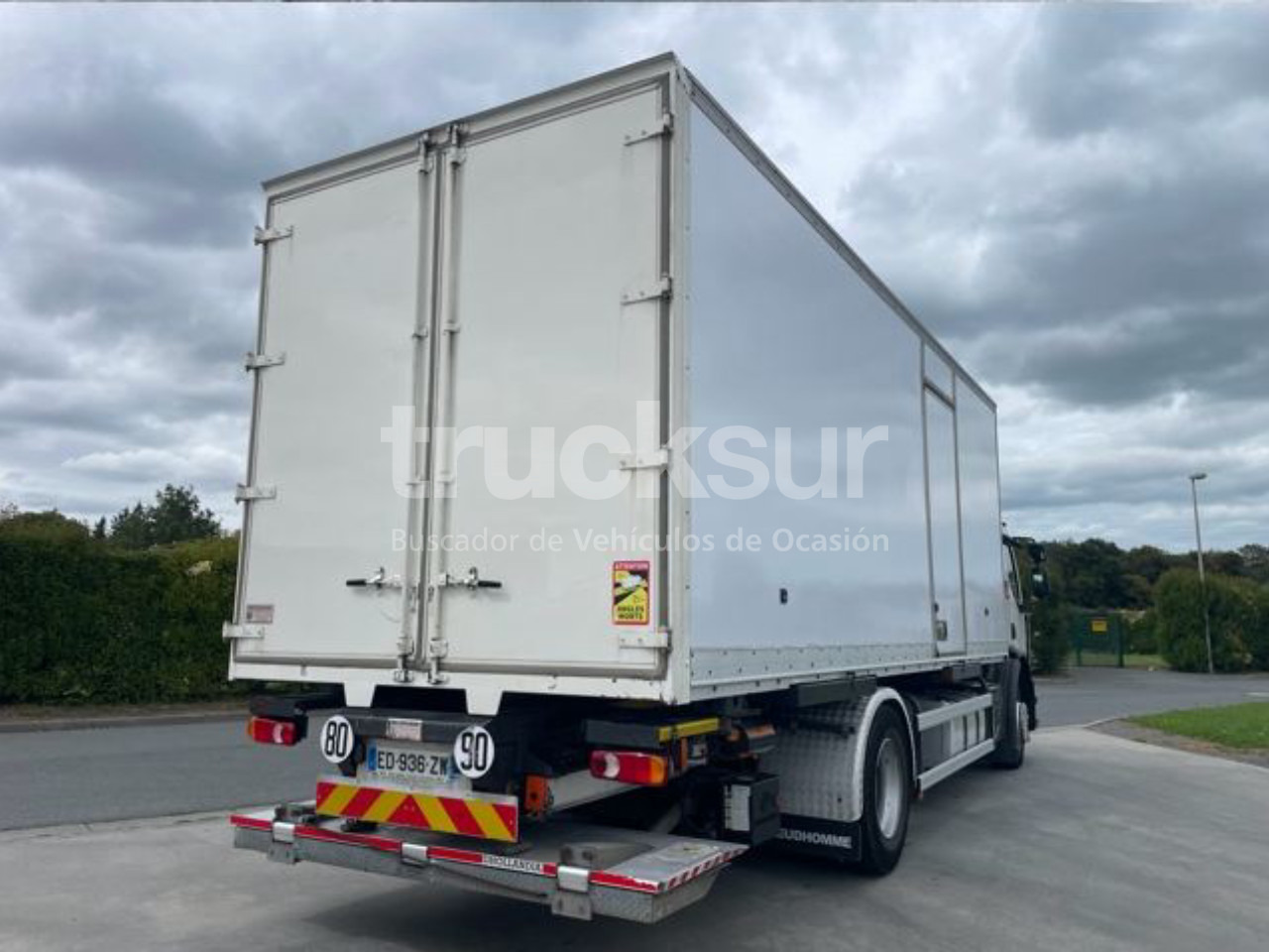 RENAULT D280.18 - Skříňový nákladní auto: obrázok 3 RENAULT D280.18 - Skříňový nákladní auto: obrázok 3