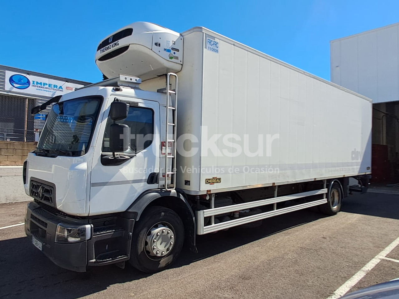 RENAULT D320.18 - Chladirenské nákladné vozidlo: obrázok 2 RENAULT D320.18 - Chladirenské nákladné vozidlo: obrázok 2