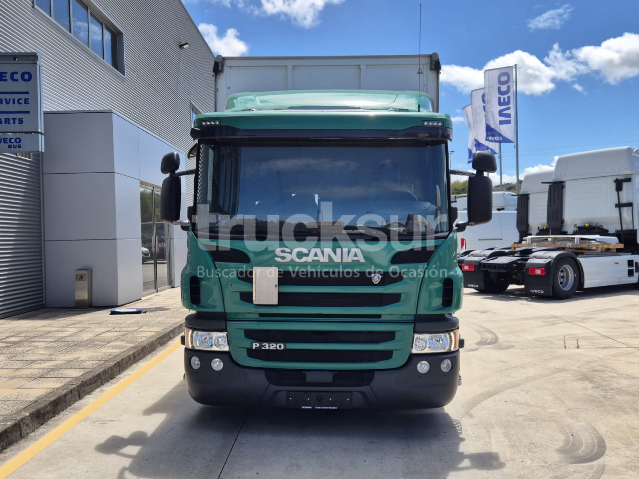 SCANIA P320 - Plachtové nákladné vozidlo: obrázok 5 SCANIA P320 - Plachtové nákladné vozidlo: obrázok 5