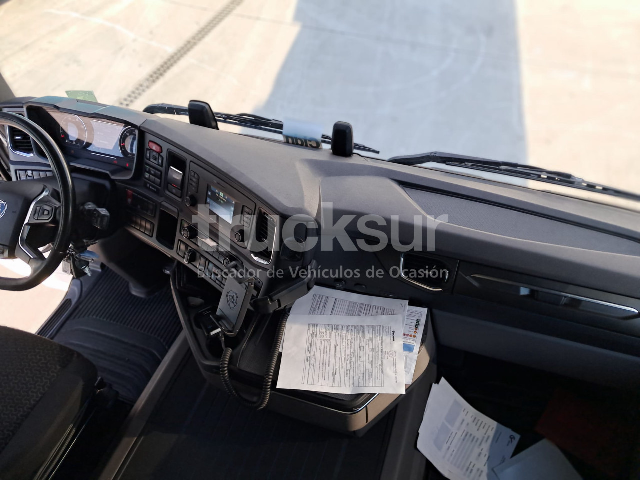 Podvozek s kabinou SCANIA R450.26 ejes 6x2*4: obrázok 14 Podvozek s kabinou SCANIA R450.26 ejes 6x2*4: obrázok 14