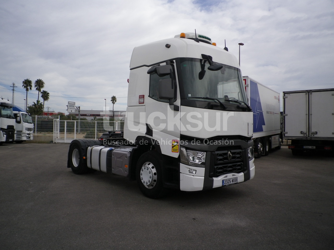 RENAULT T440 SLEEPER CAB - Ťahač: obrázok 2 RENAULT T440 SLEEPER CAB - Ťahač: obrázok 2