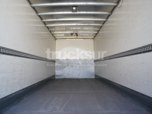 VOLVO FE 280.18 - Skříňový nákladní auto: obrázok 5 VOLVO FE 280.18 - Skříňový nákladní auto: obrázok 5