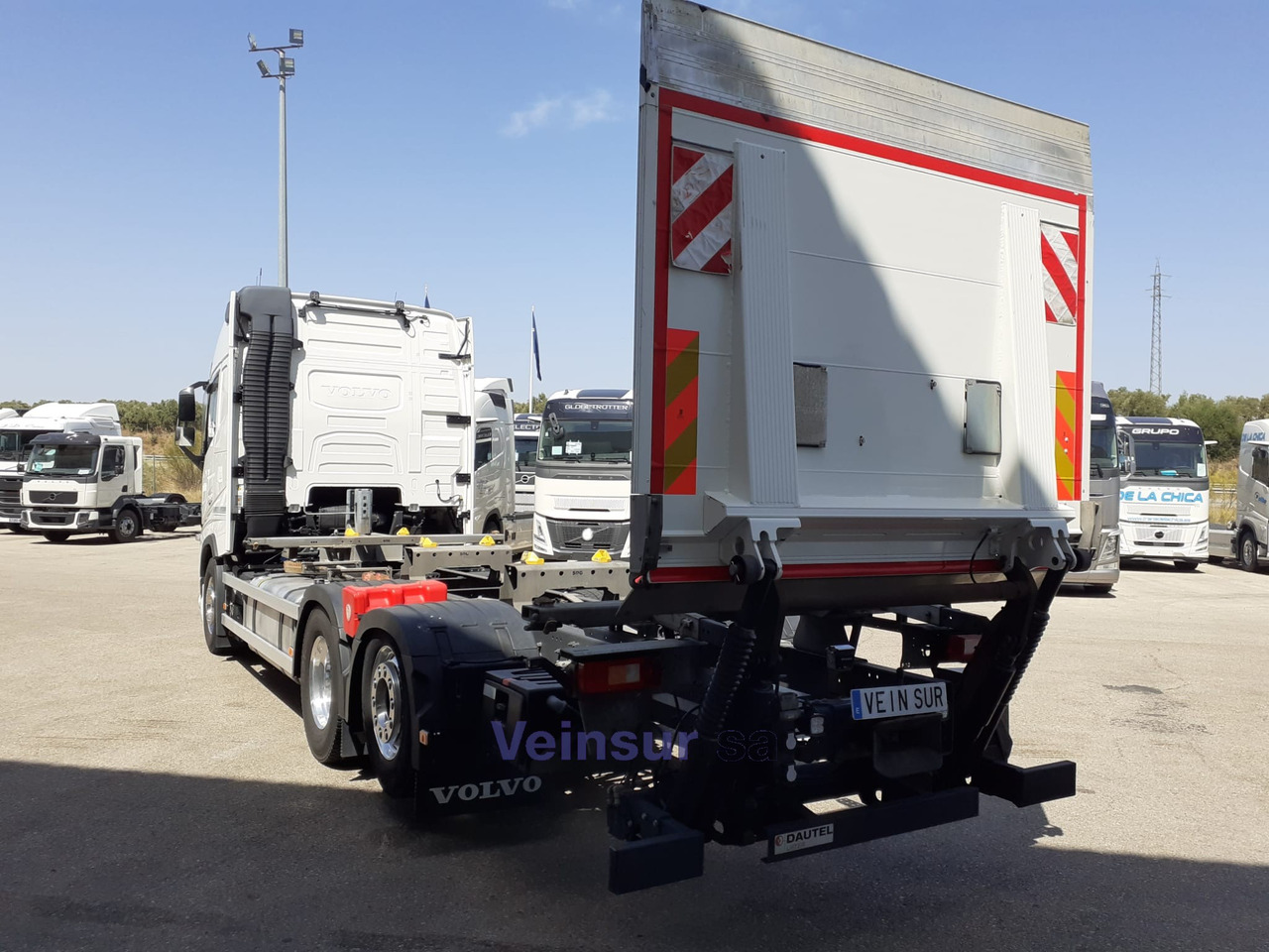 VOLVO FH4 I-SAVE - Nákladné auto: obrázok 4 VOLVO FH4 I-SAVE - Nákladné auto: obrázok 4