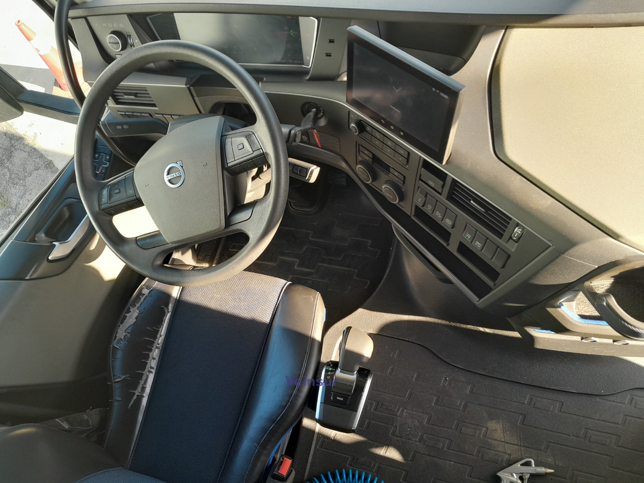 VOLVO FH5 I-SAVE - Ťahač: obrázok 5 VOLVO FH5 I-SAVE - Ťahač: obrázok 5