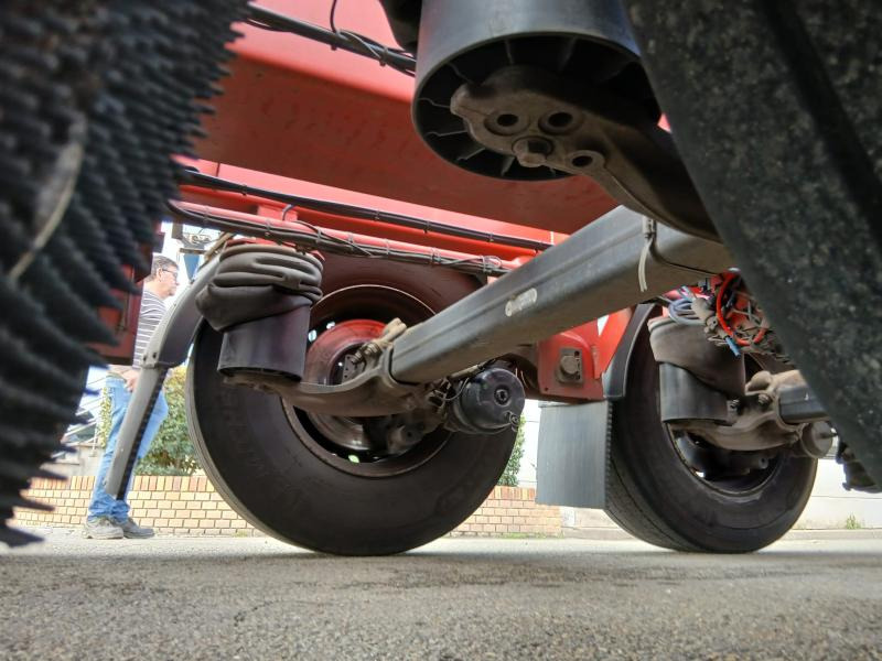 Náves preprava kontajnerov/ Výmenná nadstavba Fliegl: obrázok 11