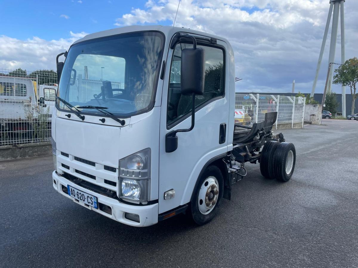 Isuzu - Podvozek s kabinou: obrázok 1 Isuzu - Podvozek s kabinou: obrázok 1
