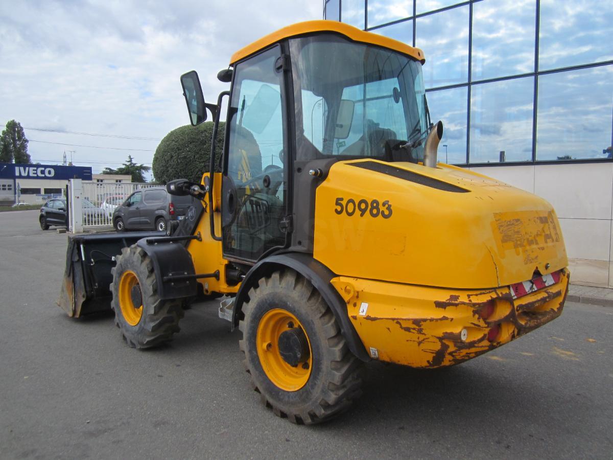 Kolesový nakladač Jcb 406: obrázok 8