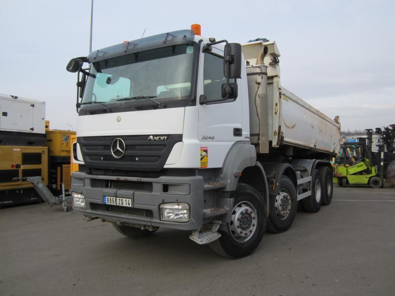 Mercedes AXOR 3240 - Sklápač: obrázok 1 Mercedes AXOR 3240 - Sklápač: obrázok 1