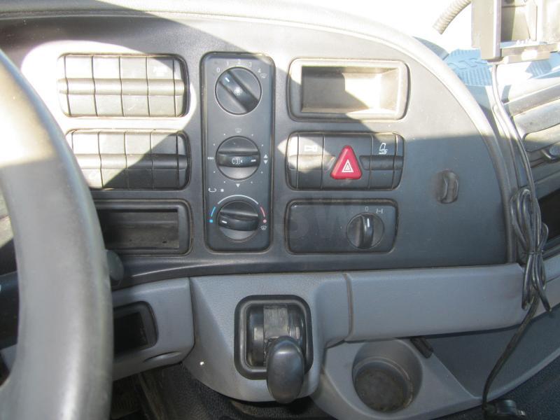 Hákový nosič kontajnerov Mercedes Actros: obrázok 14 Hákový nosič kontajnerov Mercedes Actros: obrázok 14