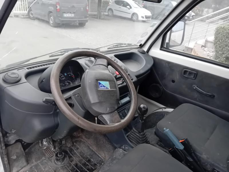 Piaggio Porter - Dodávka sklápač: obrázok 3 Piaggio Porter - Dodávka sklápač: obrázok 3