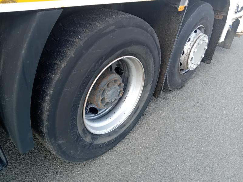 Renault D-Series 26 Wide - Auto na odvoz odpadu: obrázok 4 Renault D-Series 26 Wide - Auto na odvoz odpadu: obrázok 4