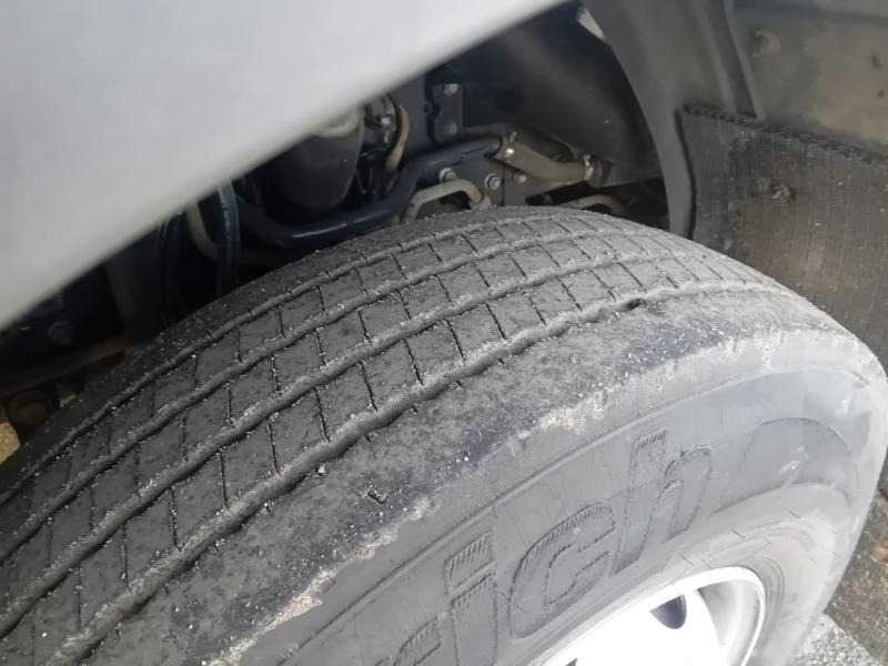 Renault D-Series 26 Wide - Auto na odvoz odpadu: obrázok 3 Renault D-Series 26 Wide - Auto na odvoz odpadu: obrázok 3