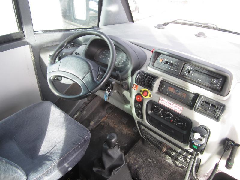 Renault Mascott 3.0 DCI 150 - Minibus, Mikrobus: obrázok 4 Renault Mascott 3.0 DCI 150 - Minibus, Mikrobus: obrázok 4