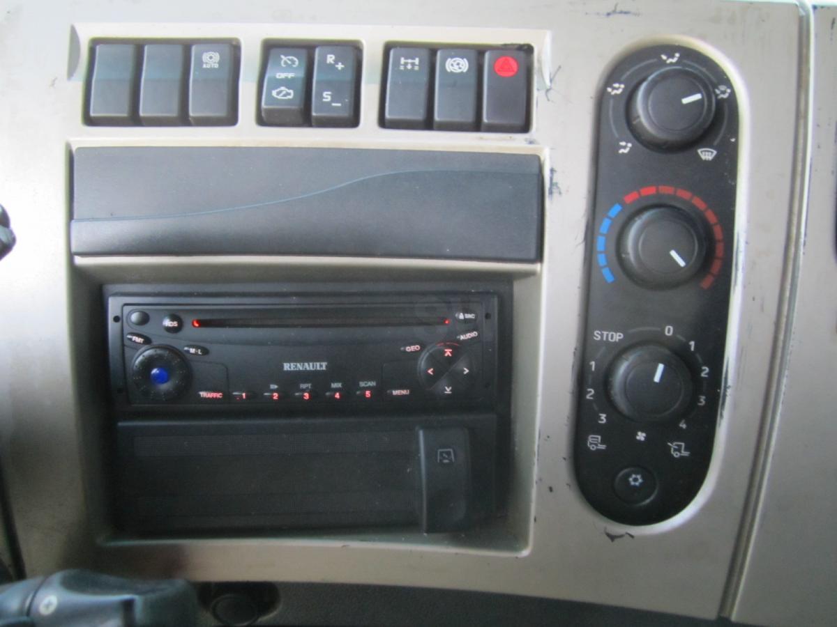 Plachtové nákladné vozidlo Renault Premium 370 DXI: obrázok 12 Plachtové nákladné vozidlo Renault Premium 370 DXI: obrázok 12