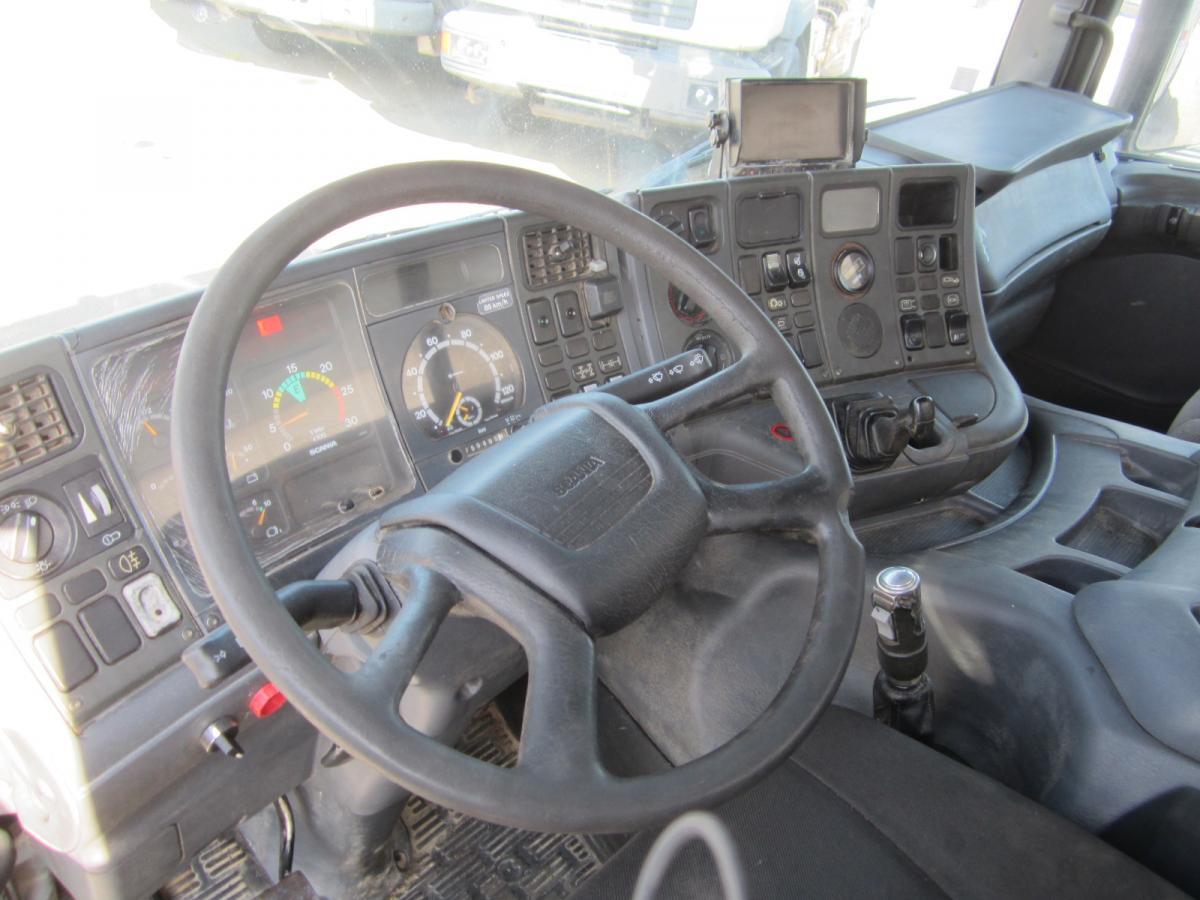 Sklápač Scania 124C 360: obrázok 9
