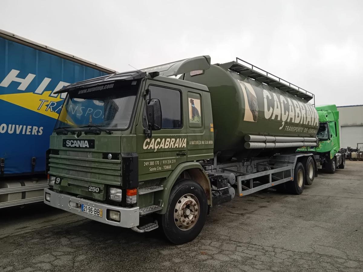 Scania 93 250 - Cisternové vozidlo: obrázok 1 Scania 93 250 - Cisternové vozidlo: obrázok 1