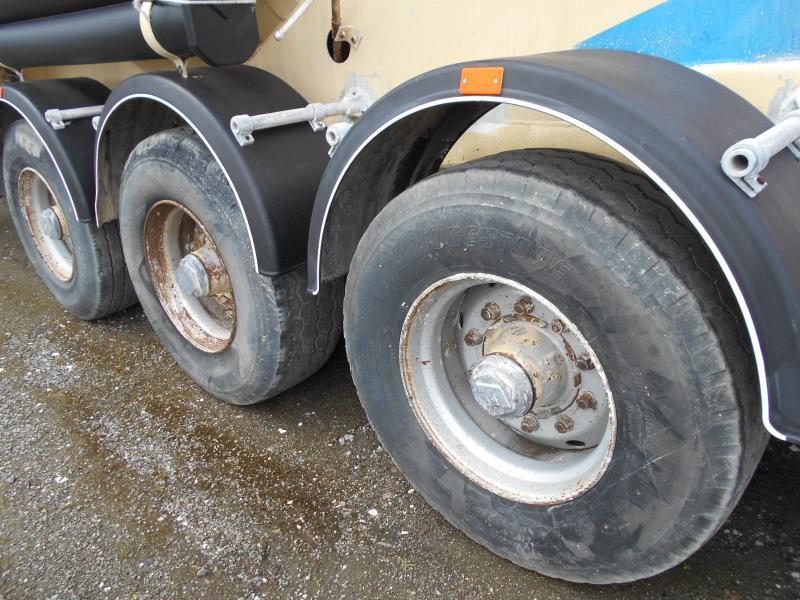 Spitzer - Silocisterna: obrázok 5 Spitzer - Silocisterna: obrázok 5