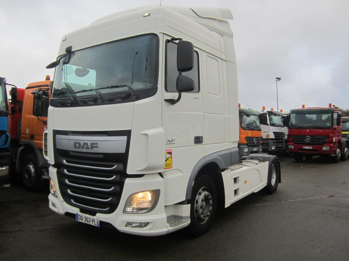 DAF XF105 460 - Ťahač: obrázok 1 DAF XF105 460 - Ťahač: obrázok 1