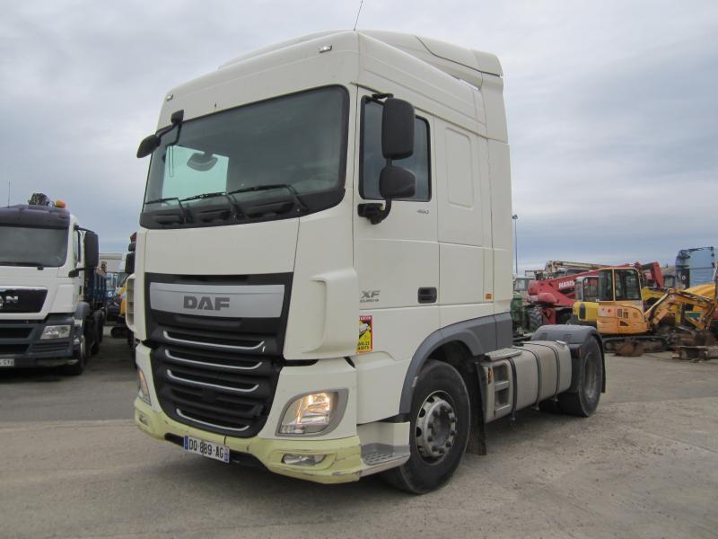 DAF XF105 460 - Ťahač: obrázok 1 DAF XF105 460 - Ťahač: obrázok 1