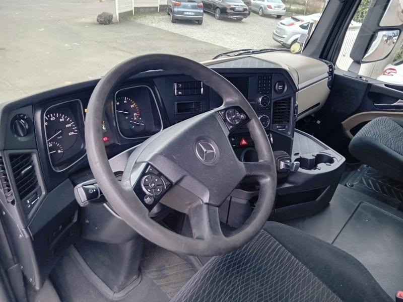 Mercedes Actros 1845 - Ťahač: obrázok 5 Mercedes Actros 1845 - Ťahač: obrázok 5