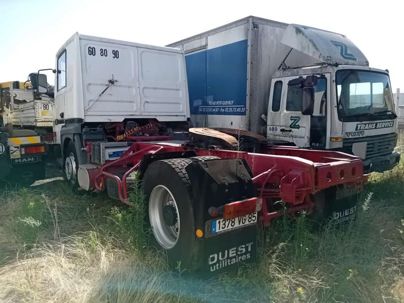 Renault Gamme R 340 TI - Ťahač: obrázok 2 Renault Gamme R 340 TI - Ťahač: obrázok 2