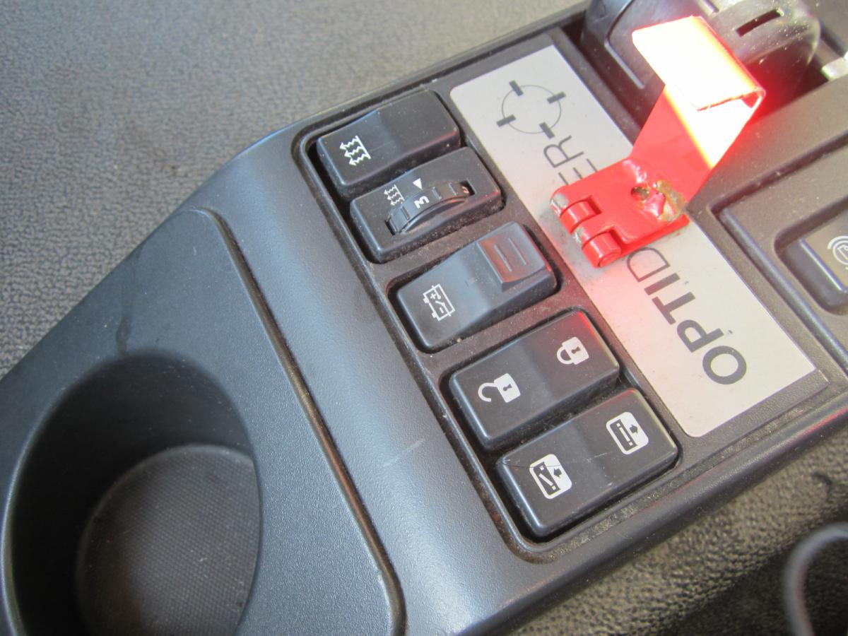 Ťahač Renault Premium 460 DXI: obrázok 8