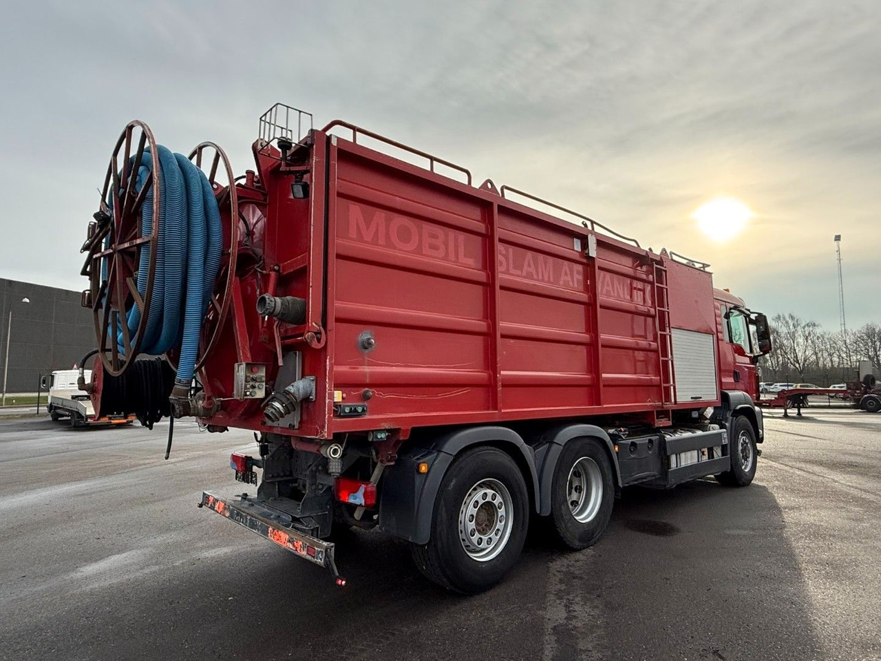 MAN TGS 28.360 6x4H*4 Hydrodrive / Simon Moos KSA MAN TGS 28.360 6x4H*4 Hydrodrive/Moos KSA VacuDrain - Fekálne vozidlo: obrázok 4 MAN TGS 28.360 6x4H*4 Hydrodrive / Simon Moos KSA MAN TGS 28.360 6x4H*4 Hydrodrive/Moos KSA VacuDrain - Fekálne vozidlo: obrázok 4