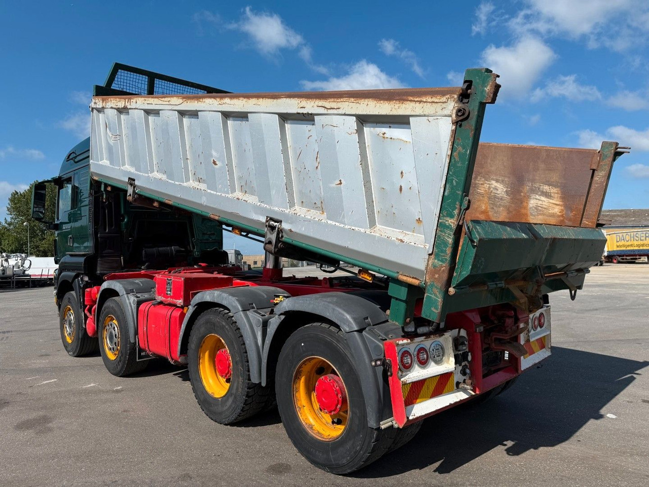 MAN TGS 35.500 8x4 Euro 6 Pendel Steel Tipper MAN TGS 35.500 8x4 Euro 6 Pendel Steel Tipper - Sklápač: obrázok 4 MAN TGS 35.500 8x4 Euro 6 Pendel Steel Tipper MAN TGS 35.500 8x4 Euro 6 Pendel Steel Tipper - Sklápač: obrázok 4