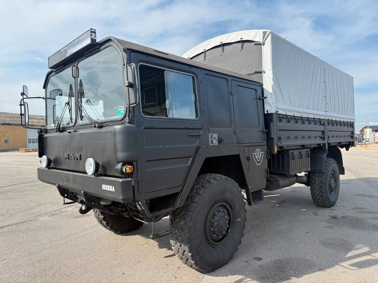 MAN 5 To KAT MIL 4x4 - Nákladné auto: obrázok 1 MAN 5 To KAT MIL 4x4 - Nákladné auto: obrázok 1