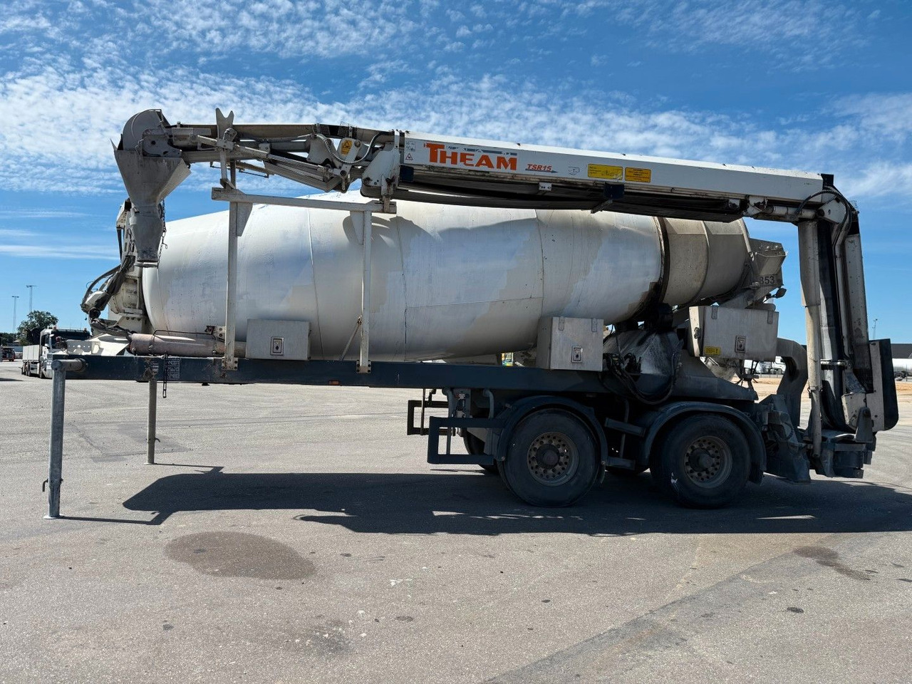 Mixer De Buf BM 12-36-2SPR m/ belt Theam TSR15 - Náves: obrázok 1 Mixer De Buf BM 12-36-2SPR m/ belt Theam TSR15 - Náves: obrázok 1