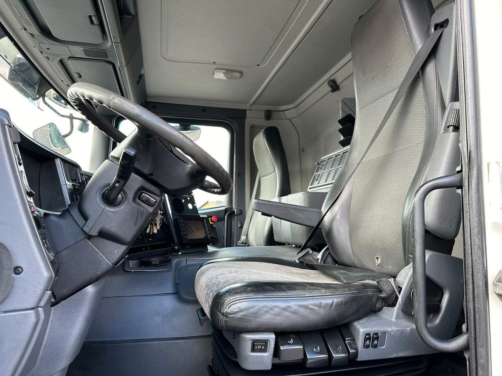 Scania P320 6x2*4 JOAB Anaconda MD 22,1 m3 / Müllwagen Scania P320 6x2*4 JOAB Anaconda MD 22,1 m3 / Müllwagen - Auto na odvoz odpadu: obrázok 5 Scania P320 6x2*4 JOAB Anaconda MD 22,1 m3 / Müllwagen Scania P320 6x2*4 JOAB Anaconda MD 22,1 m3 / Müllwagen - Auto na odvoz odpadu: obrázok 5