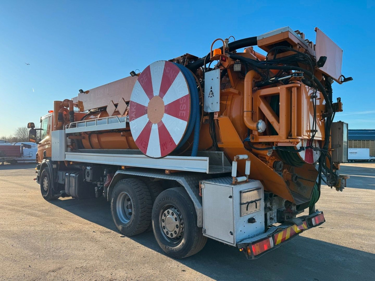 Scania P400 6x2*4 Hvidtved Larsen Flexline 310 - Fekálne vozidlo: obrázok 4 Scania P400 6x2*4 Hvidtved Larsen Flexline 310 - Fekálne vozidlo: obrázok 4