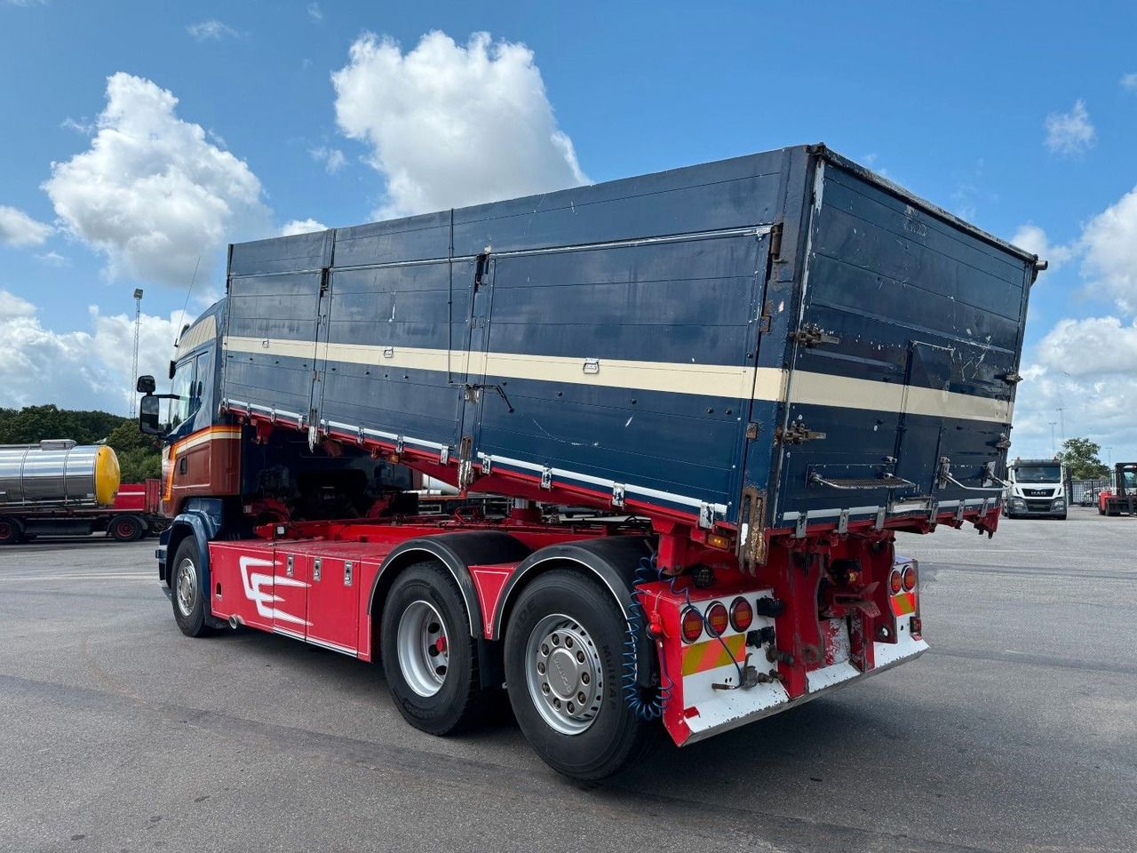 Scania R520 6x2 Highline Getreidekipper Euro 6 - Sklápač: obrázok 4 Scania R520 6x2 Highline Getreidekipper Euro 6 - Sklápač: obrázok 4