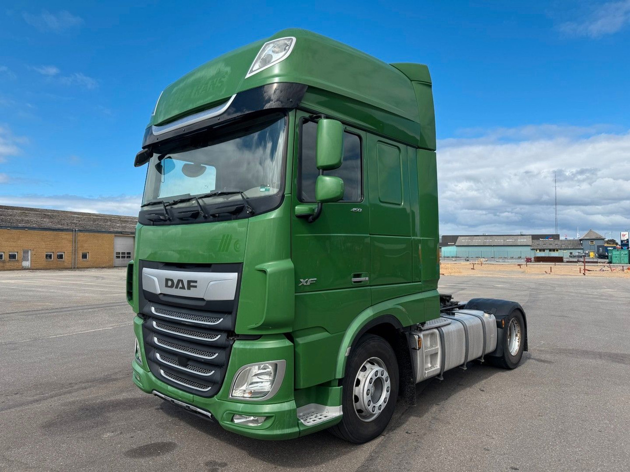 DAF XF 450 4x2 SSC Euro 6 - Ťahač: obrázok 1 DAF XF 450 4x2 SSC Euro 6 - Ťahač: obrázok 1