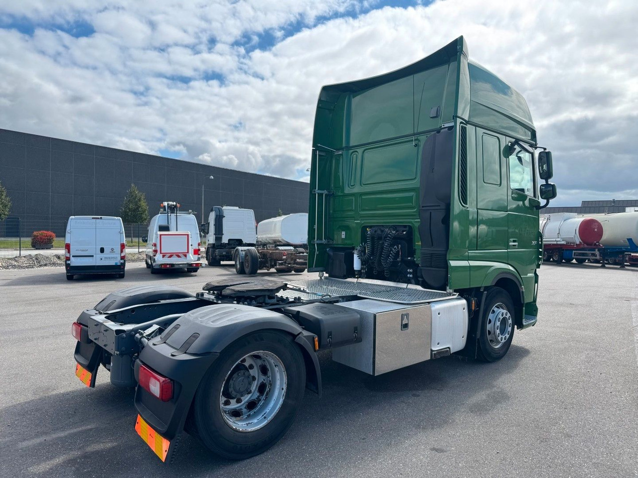 DAF XF 450 4x2 SSC Euro 6 - Ťahač: obrázok 3 DAF XF 450 4x2 SSC Euro 6 - Ťahač: obrázok 3