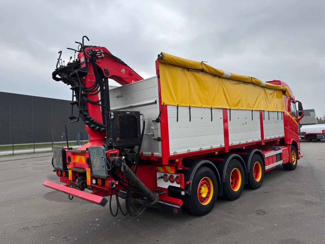Volvo FH500 8x4*4 Tipper / Kipper (No Crane) - Sklápač: obrázok 3 Volvo FH500 8x4*4 Tipper / Kipper (No Crane) - Sklápač: obrázok 3
