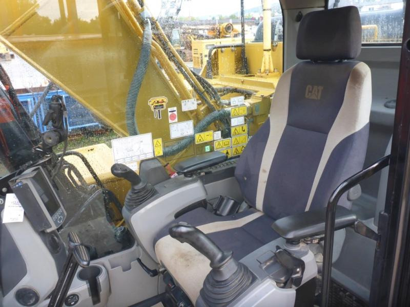 Caterpillar 323F L - Pásové rýpadlo: obrázok 5 Caterpillar 323F L - Pásové rýpadlo: obrázok 5