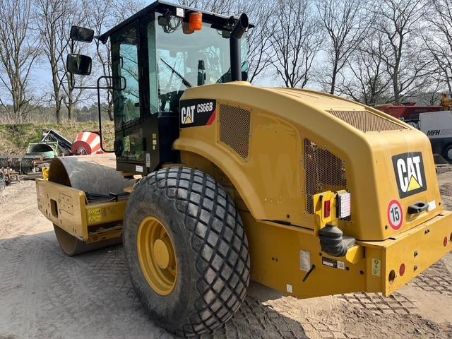 Caterpillar CS66B - Kompaktor: obrázok 1 Caterpillar CS66B - Kompaktor: obrázok 1