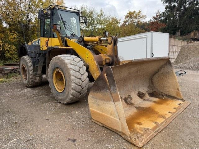Komatsu WA380-6 - Kolesový nakladač: obrázok 5 Komatsu WA380-6 - Kolesový nakladač: obrázok 5