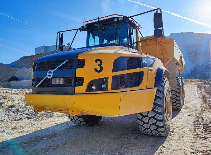 Ťahačový kĺbový damper Volvo A45G: obrázok 1