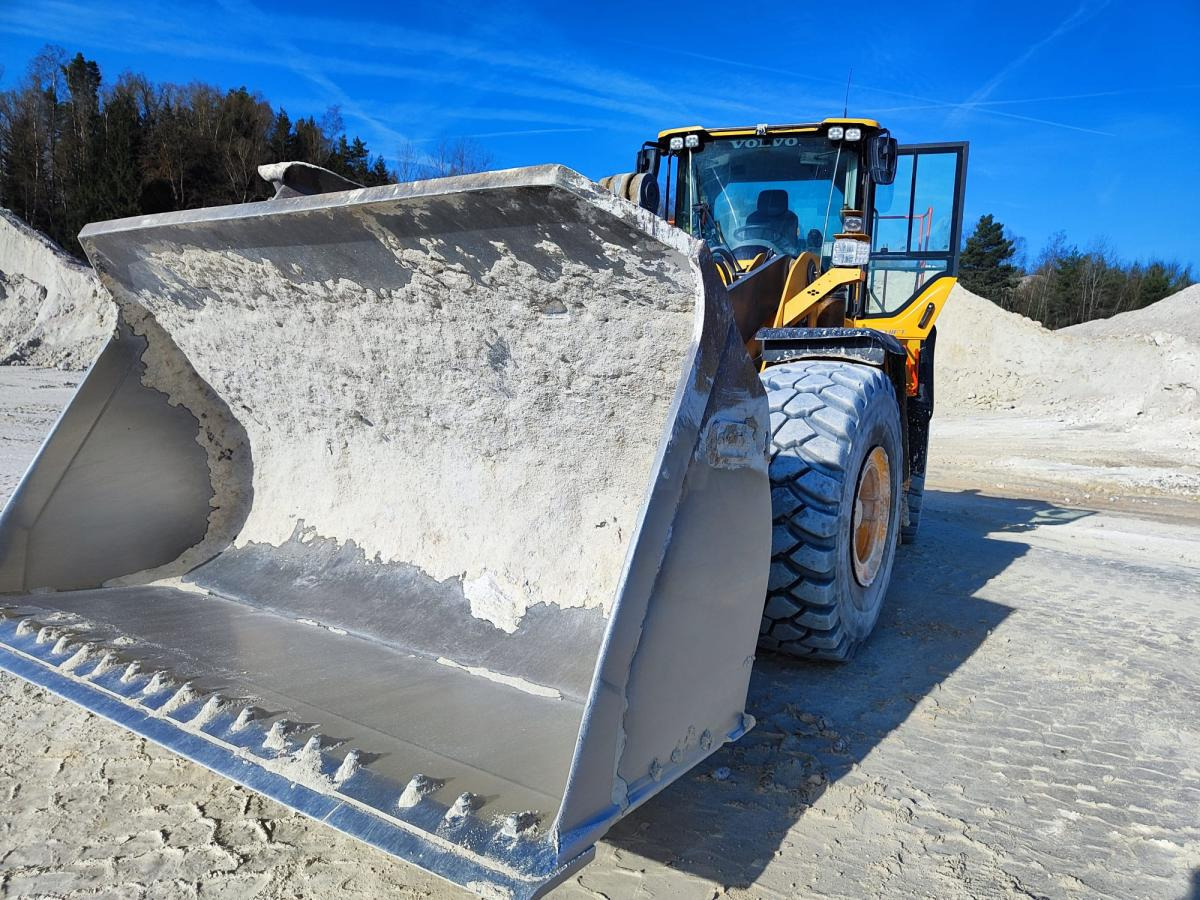 Volvo L180H - Kolesový nakladač: obrázok 4 Volvo L180H - Kolesový nakladač: obrázok 4