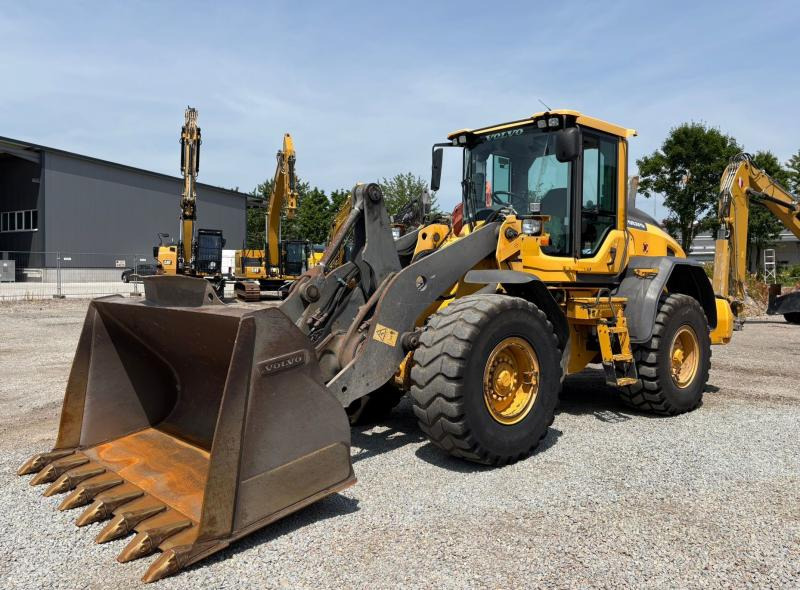 Volvo L90H - Kolesový nakladač: obrázok 2 Volvo L90H - Kolesový nakladač: obrázok 2