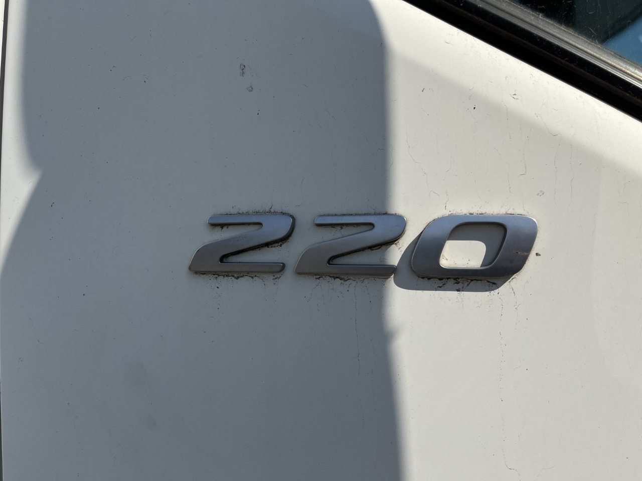 DAF LF 220 - Skříňový nákladní auto: obrázok 4 DAF LF 220 - Skříňový nákladní auto: obrázok 4