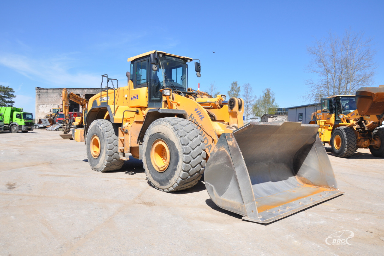 Hyundai HL980 - Kolesový nakladač: obrázok 2 Hyundai HL980 - Kolesový nakladač: obrázok 2