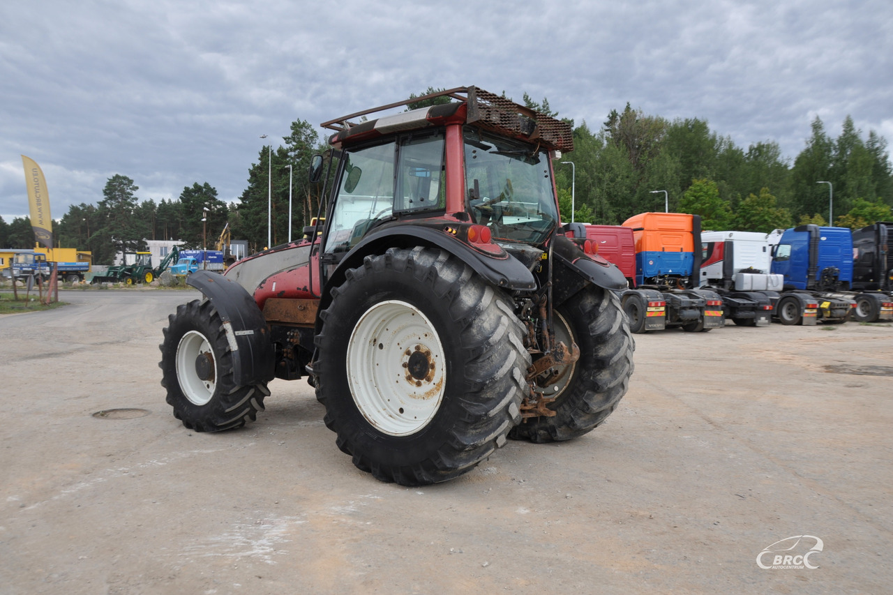 Valtra T190 - Traktor: obrázok 5 Valtra T190 - Traktor: obrázok 5