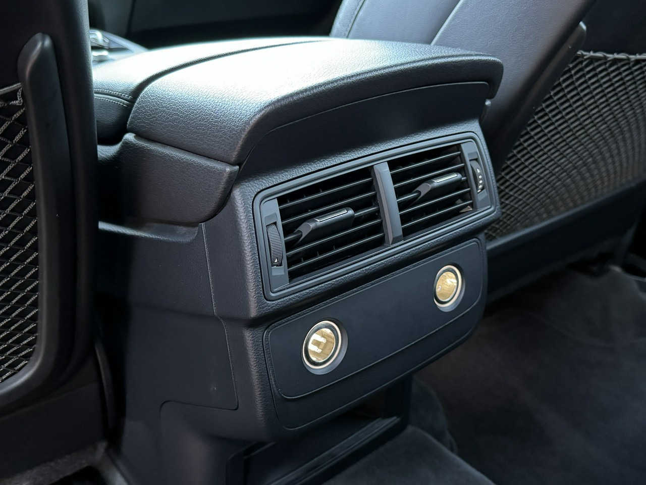 SUV Audi Q7: obrázok 36